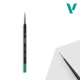 Precision - Round Synthetic Brush, Triangular Handle No. 2/0