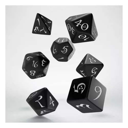 Classic RPG Black & white Dice Set (7)